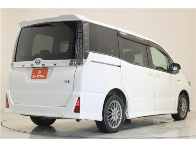 ヴォクシーハイブリッド（新潟県新潟市東区）画像14