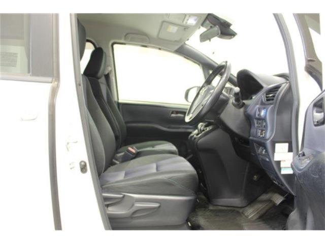 ヴォクシーハイブリッド（新潟県新潟市東区）画像40