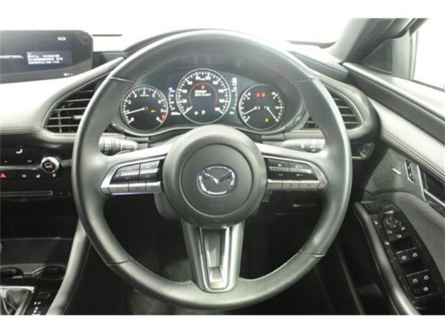 MAZDA3ファストバック（新潟県新潟市東区）画像4