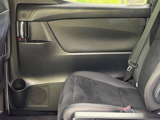 アルファード(新潟県新潟市東区)