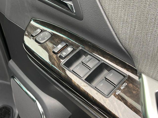 ヴェルファイアハイブリッド(新潟県新潟市南区)