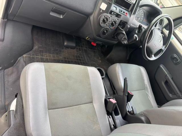 タウンエースバン(新潟県長岡市)