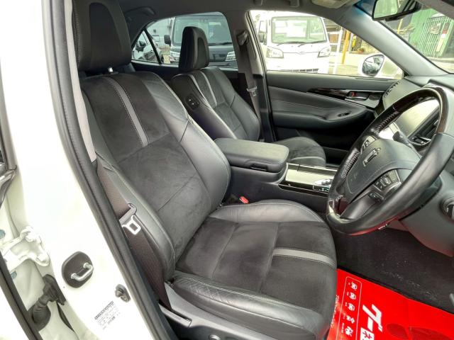 クラウンハイブリッド(新潟県新潟市南区)