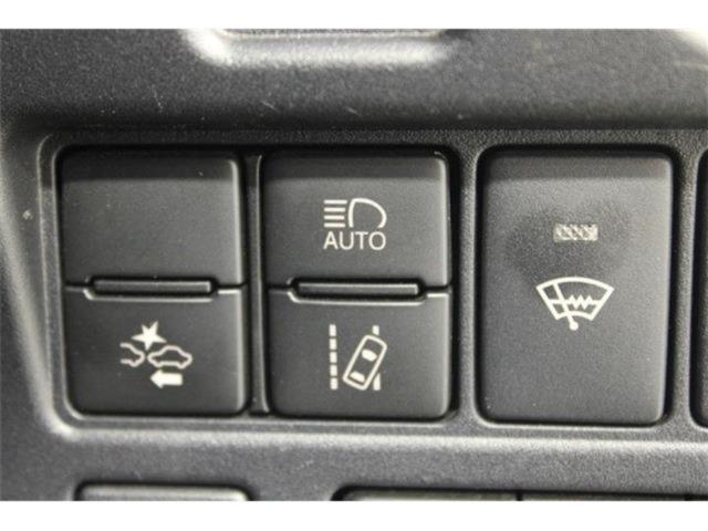 ヴォクシー（新潟県新潟市東区）画像5