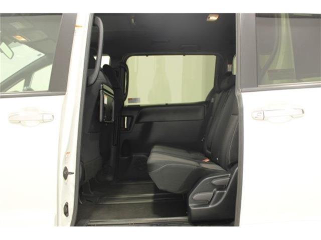 ヴォクシー（新潟県新潟市東区）画像32