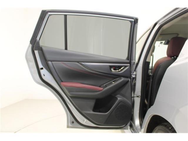 レヴォーグ(新潟県新潟市東区)