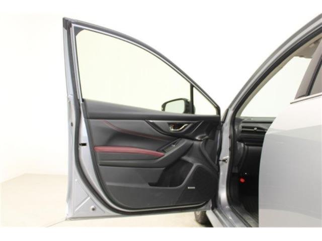 レヴォーグ(新潟県新潟市東区)