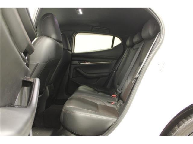 MAZDA3ファストバック(新潟県新潟市東区)