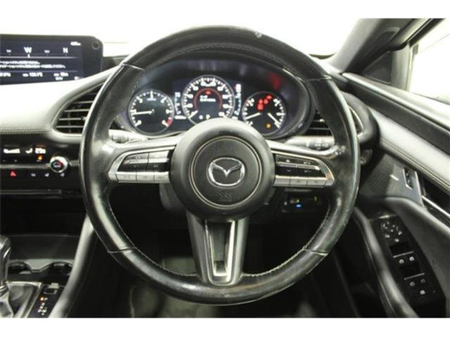 MAZDA3ファストバック(新潟県新潟市東区)