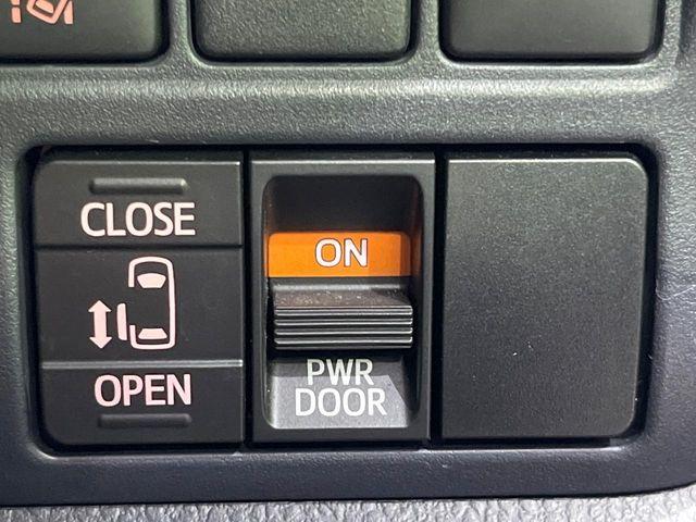 ヴォクシー（新潟県長岡市）画像6