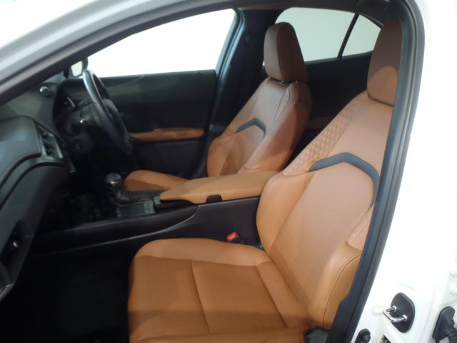 レクサスUX（新潟県新発田市）画像5