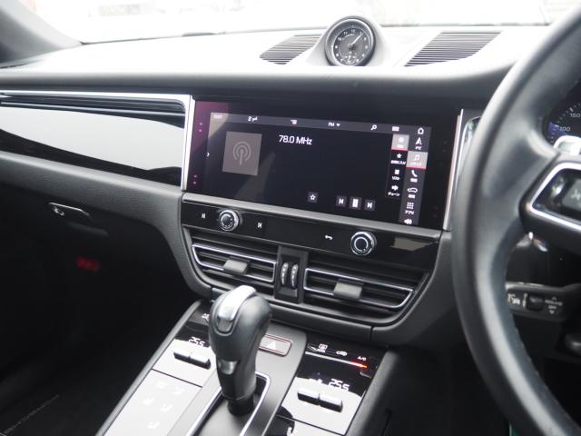 ポルシェマカン（新潟県新潟市西区）