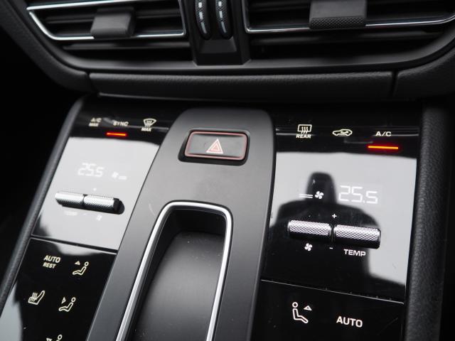 ポルシェマカン（新潟県新潟市西区）