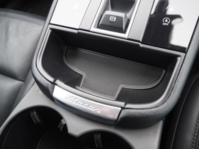 ポルシェマカン（新潟県新潟市西区）