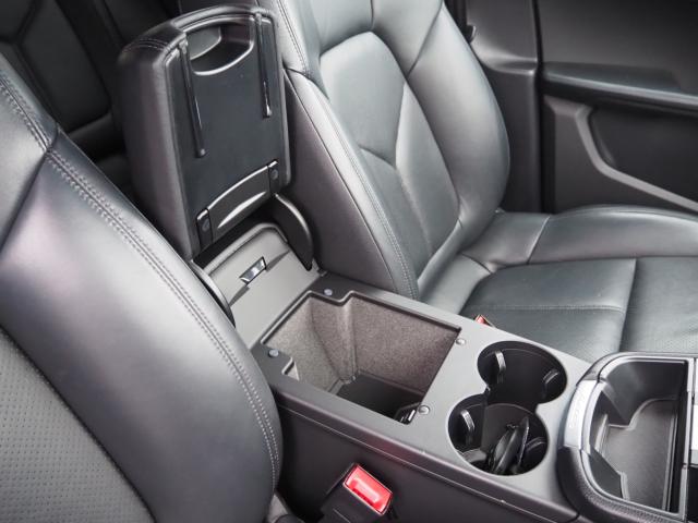 ポルシェマカン（新潟県新潟市西区）