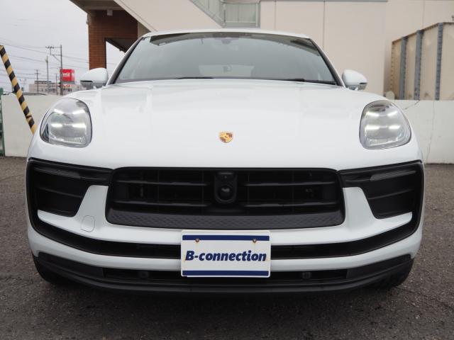 ポルシェマカン（新潟県新潟市西区）