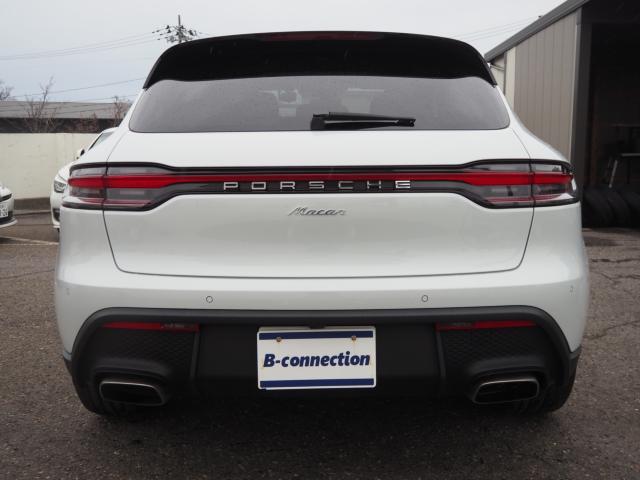 ポルシェマカン（新潟県新潟市西区）