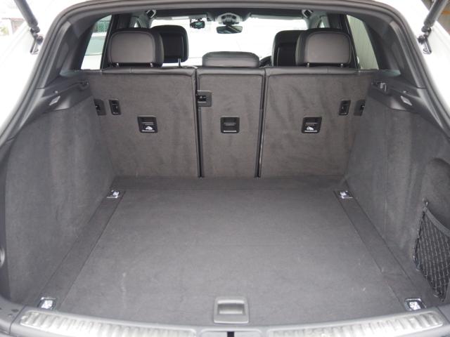 ポルシェマカン（新潟県新潟市西区）