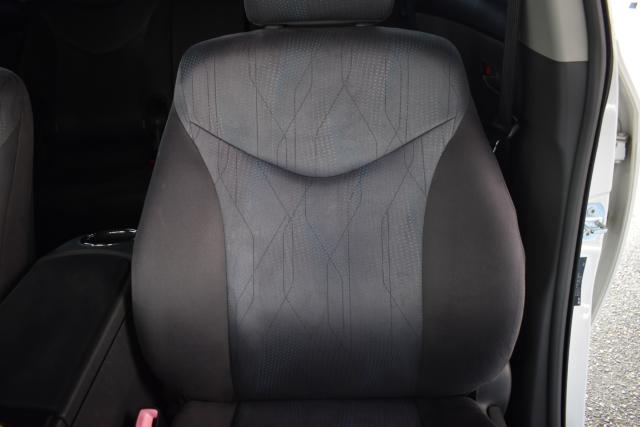 プリウスα（新潟県新潟市西区）画像44