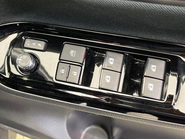 ヴォクシー（新潟県新潟市南区）画像52