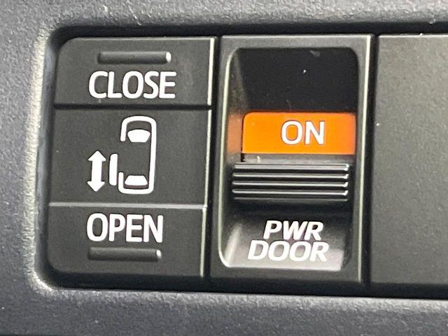 ヴォクシー（新潟県新潟市東区）画像5