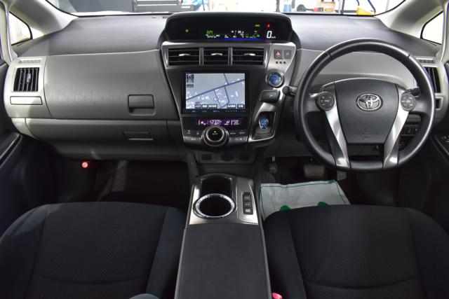 プリウスα（新潟県新潟市西区）画像3