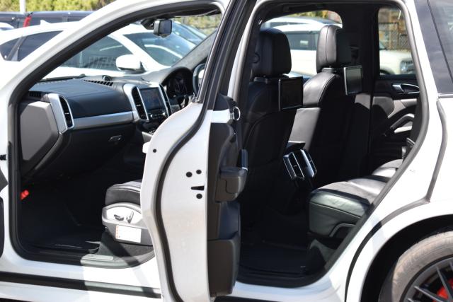 ポルシェ カイエン（新潟県新潟市西区）画像24