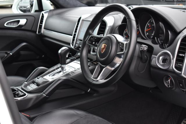 ポルシェ カイエン（新潟県新潟市西区）画像36