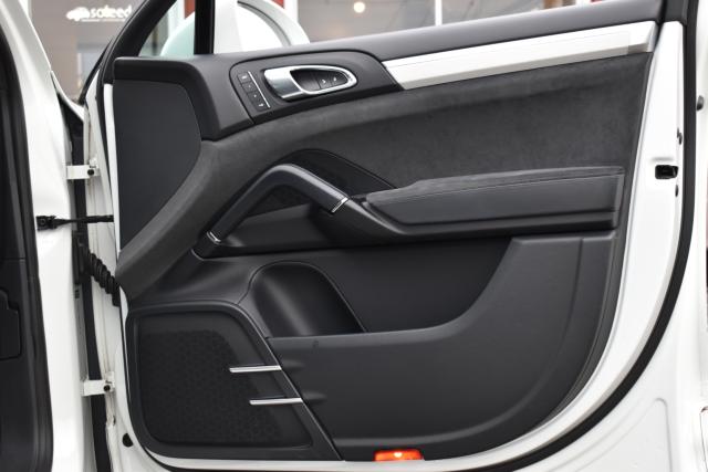 ポルシェ カイエン（新潟県新潟市西区）画像55