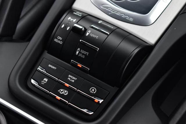 ポルシェ カイエン（新潟県新潟市西区）画像43