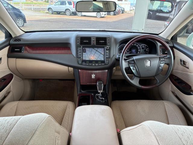 クラウン(新潟県新潟市北区)