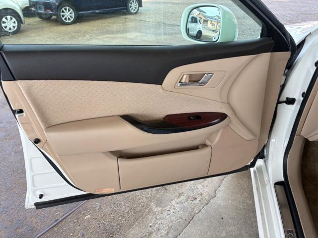 クラウン(新潟県新潟市北区)