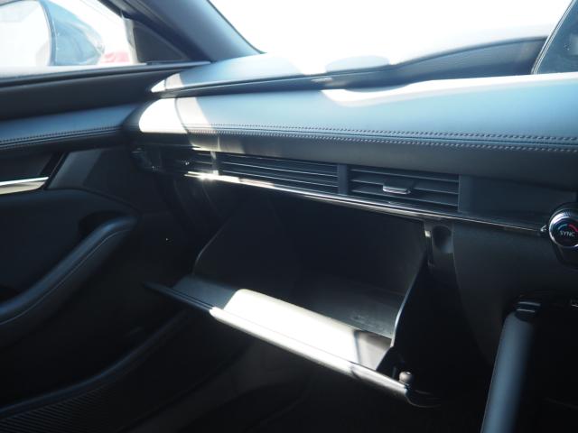 MAZDA3（新潟県新潟市西区）