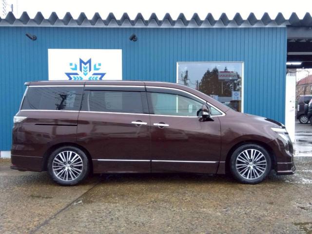 エルグランド（新潟県十日町市）