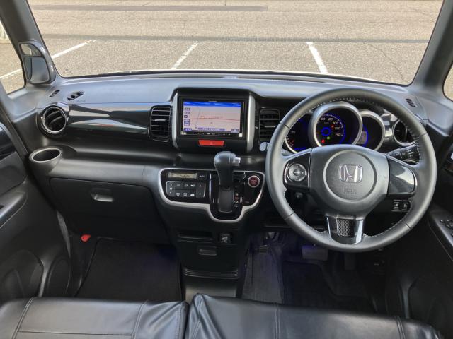 N＿BOXカスタム（新潟県新潟市西蒲区）