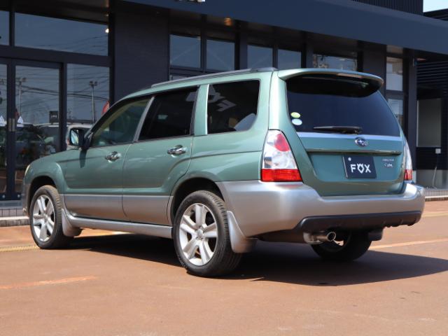 フォレスター（新潟県新潟市中央区）