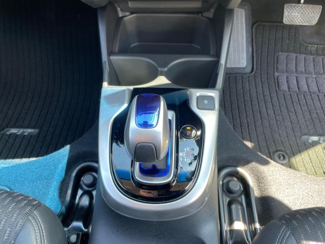 フィットハイブリッド（新潟県新潟市南区）