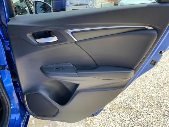 フィットハイブリッド（新潟県新潟市南区）