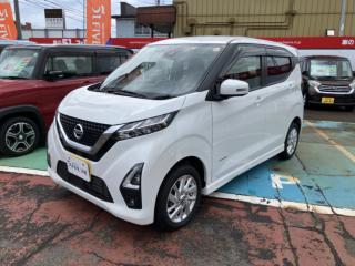 デイズ ハイウェイスターX 4WD ディスプレイオーディオ