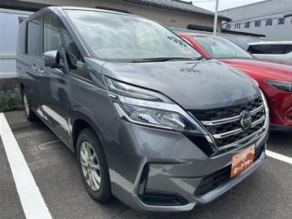 セレナ 2.0 XV 4WD R4登録ナビ両側電動360°カメラETCクルコン