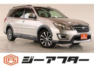 エクシーガクロスオーバー7 2．5 i アイサイト 4WD 純正ナビ／地上デジタル／アイサイト／後席モニター／シルバールーフレール／大型リアスポイラー／シートヒーター／クルコン／HIDヘッドライト／純正17インチアルミホイール／