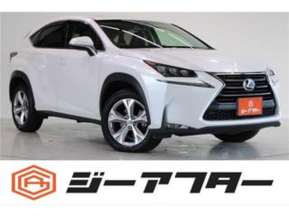レクサスNX 200t バージョンL 4WD サンルーフ/純正ナビ/地デジ/バックカメラ/温冷黒革シート/電動Rゲート/ステアリングヒーター/三眼LEDヘッドライト/パドルシフト/フォグライト/衝突軽減ブレーキ/E