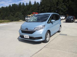 フリード G 4WD 両側パワースライド