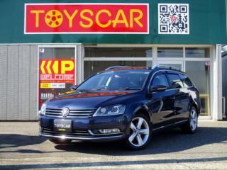 フォルクスワーゲン パサートヴァリアント TSIハイライン 黒革 ナビ 禁煙車