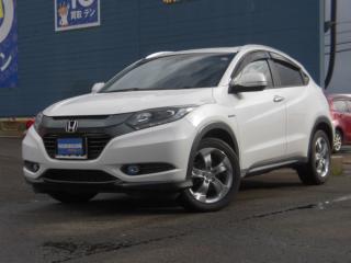 ヴェゼル 1．5 ハイブリッド X Lパッケージ 4WD 純正ナビ／バックカメラ／4WD