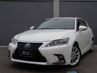 レクサスCT バージョンL スピンドルグリル 関東車 黒革