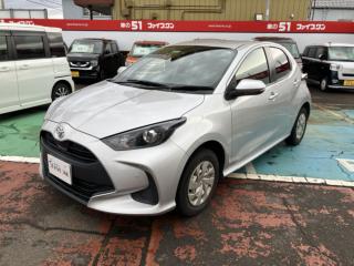 ヤリス X 4WD 純正ディスプレイオーディオナビ