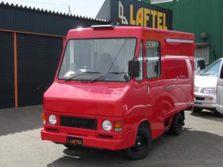 クイックデリバリー 移動販売車 2槽シンク 冷蔵庫 キッチン作業台