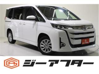 ノアハイブリッド 1．8 ハイブリッド Z E-Four 4WD 禁煙車 純正8インチディスプレイオーディオ フルセグTV バックカメラ 両側電動スライドドア トヨタセーフティセンス LEDヘッドライト オートハイビー