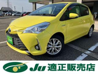 ヴィッツ ハイブリッドU トヨタセーフティーセンス 純正ナビ